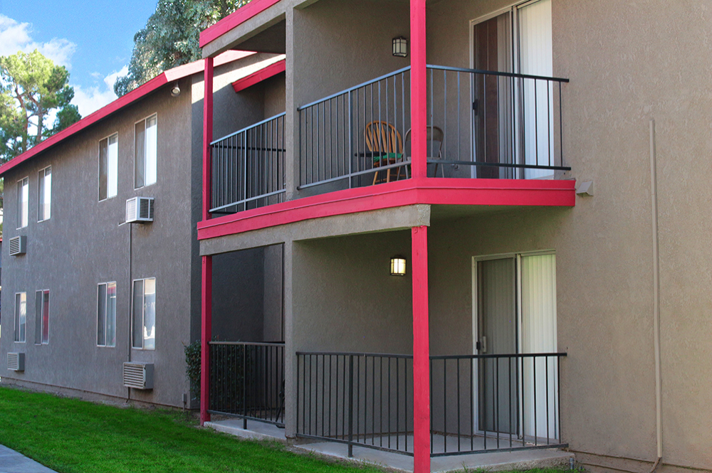Take a tour today and view Exteriors 15 for yourself at the Casa Del Sol Apartments